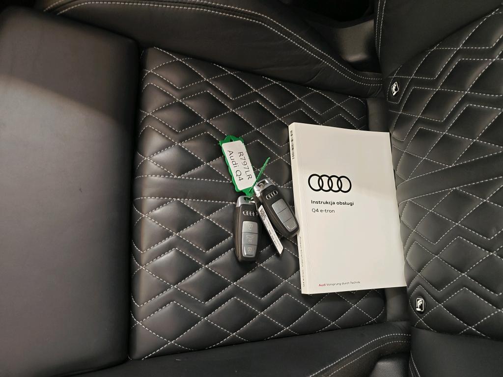 Foto 4 van Audi Q4 Sportback e-tron