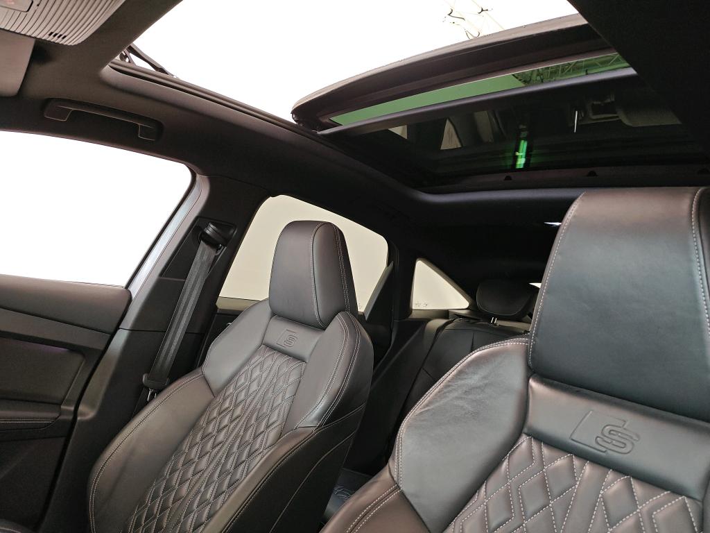 Foto 13 van Audi Q4 Sportback e-tron