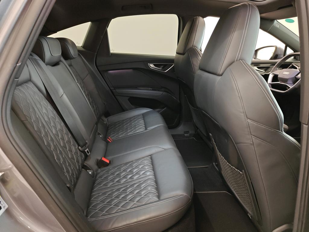Foto 22 van Audi Q4 Sportback e-tron