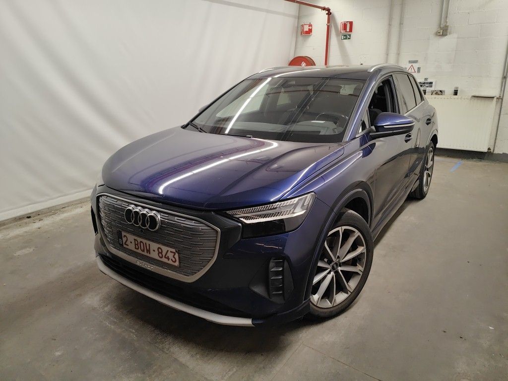 Audi e-tron Audi Q4 e-tron 40 e-tron Advanced 5d