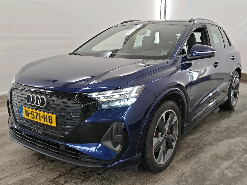 Photo 2 of Audi Q4 e-tron