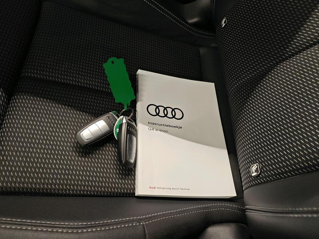 Photo 5 of Audi Q4 e-tron