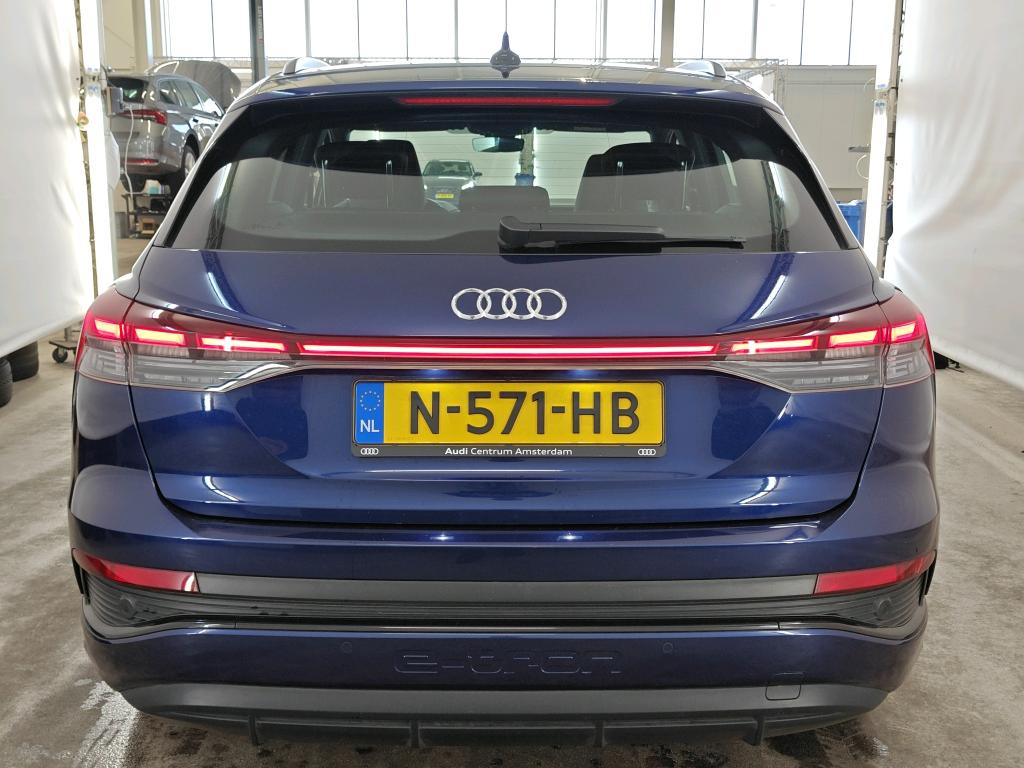 Photo 18 of Audi Q4 e-tron