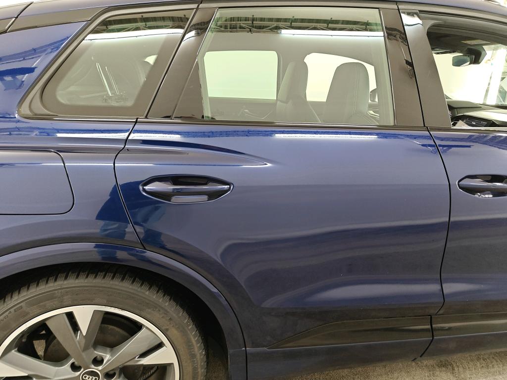 Photo 22 of Audi Q4 e-tron