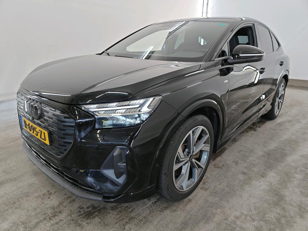 Foto 2 van Audi Q4 Sportback e-tron