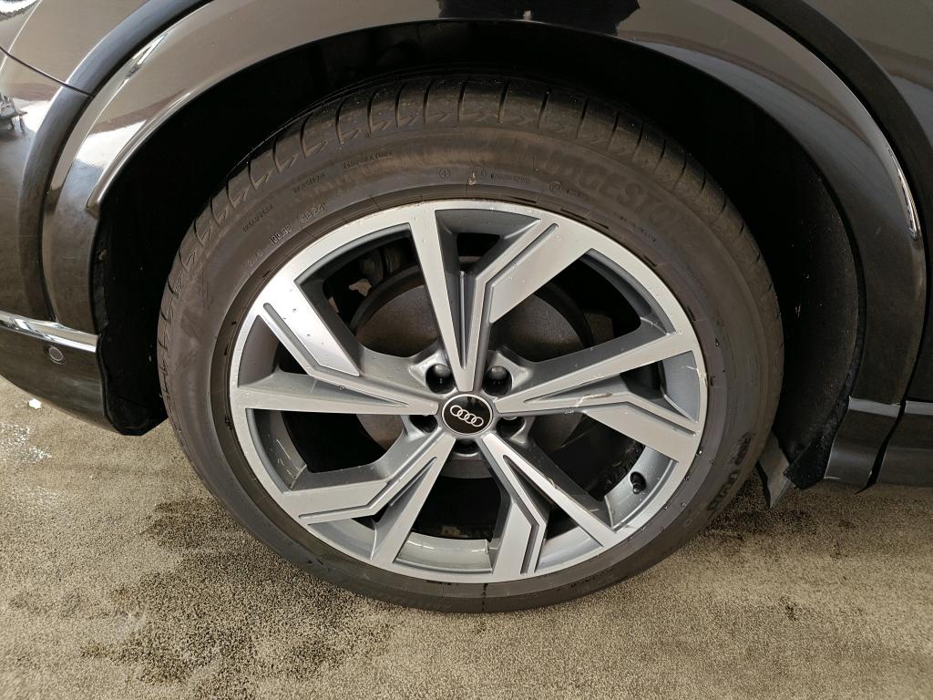 Foto 15 van Audi Q4 Sportback e-tron