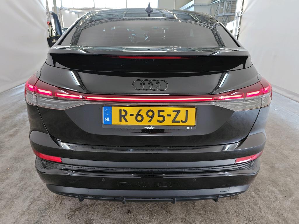 Foto 26 van Audi Q4 Sportback e-tron