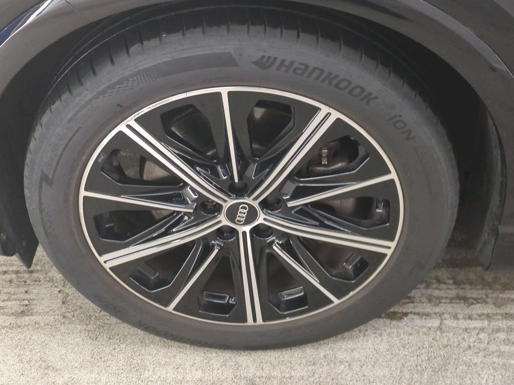 Foto 9 van Audi Q4 e-tron