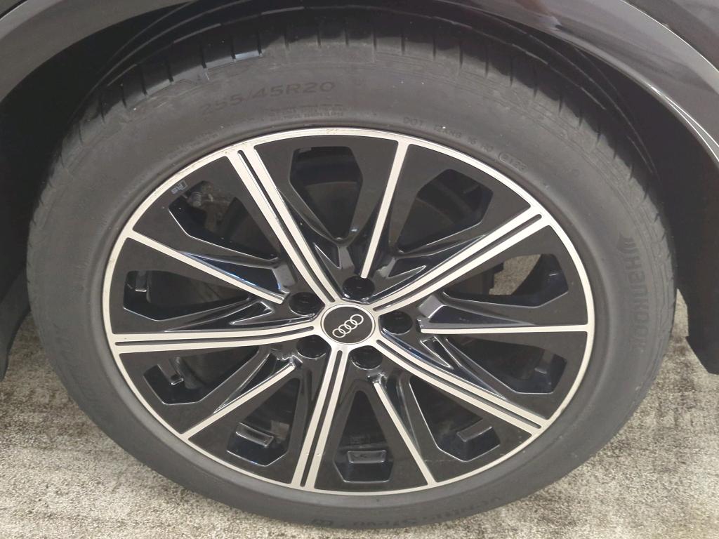 Foto 25 van Audi Q4 e-tron