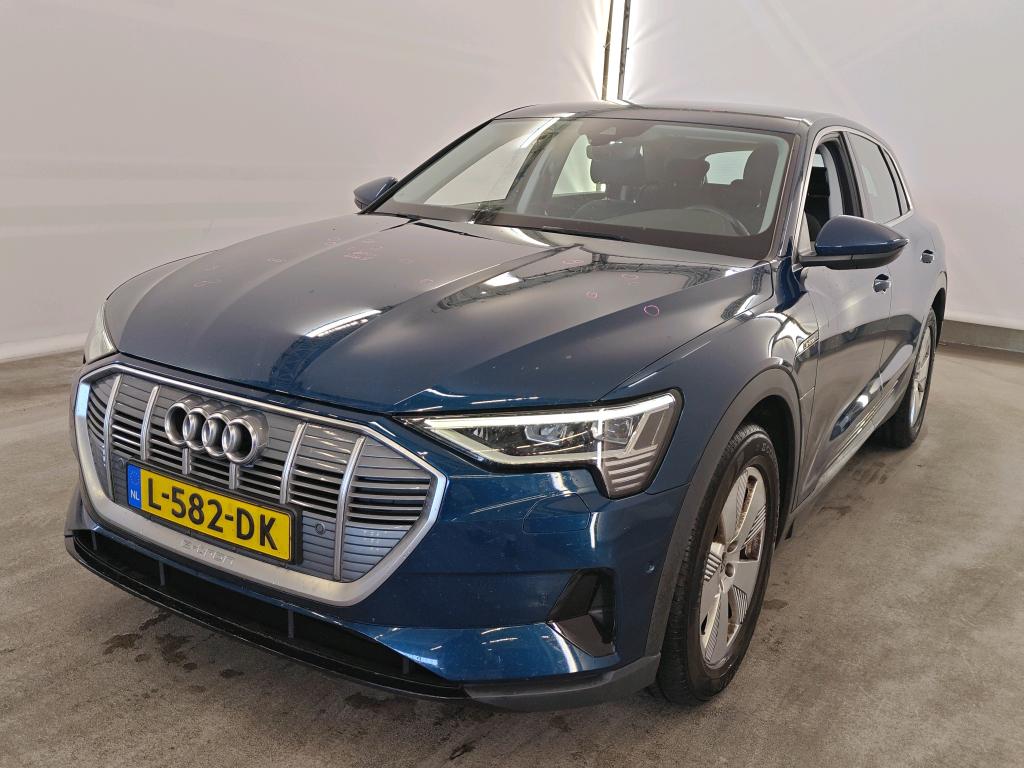 Foto 2 van Audi e-tron