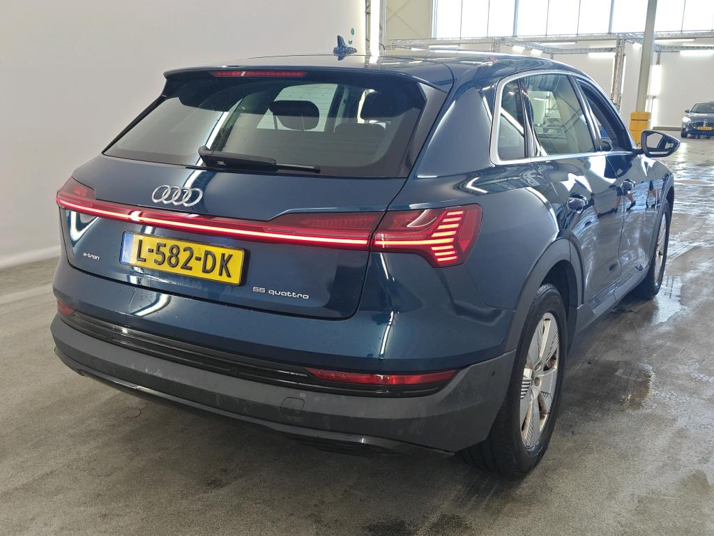 Foto 3 van Audi e-tron