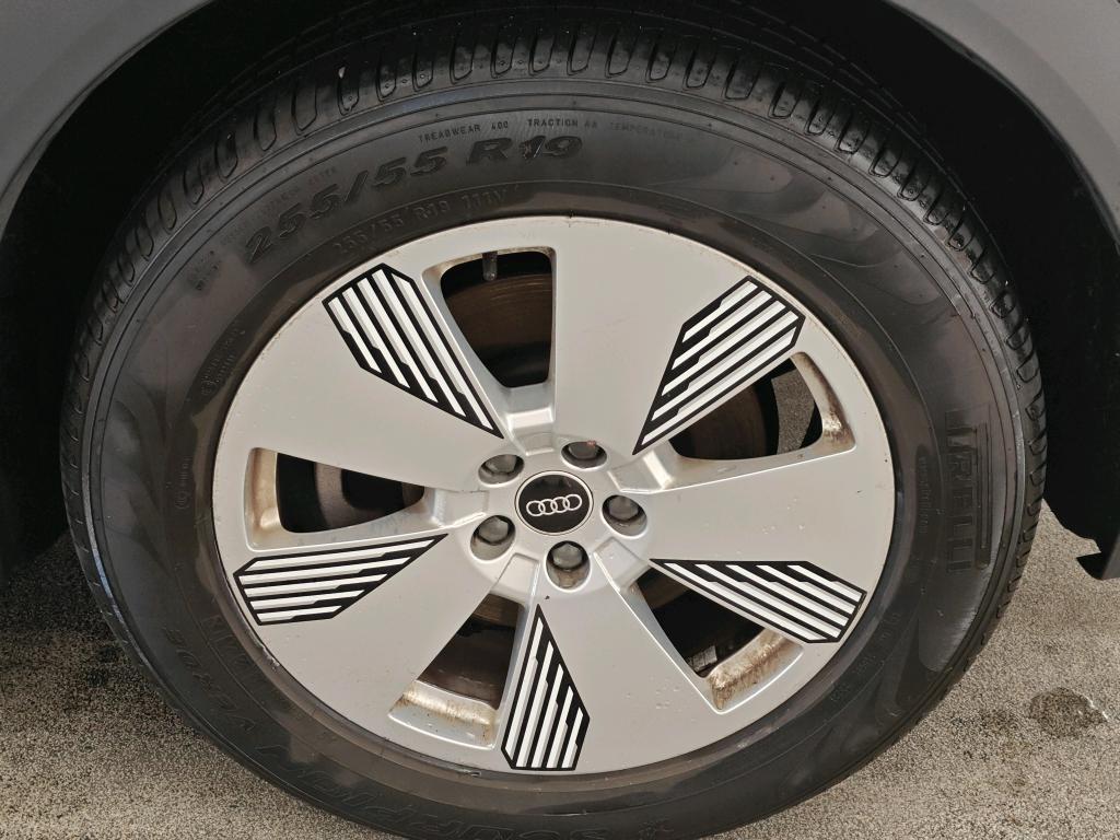 Foto 19 van Audi e-tron