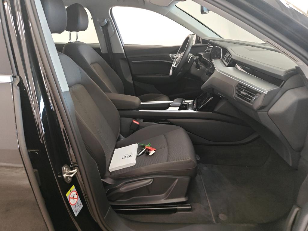 Foto 4 van Audi e-tron