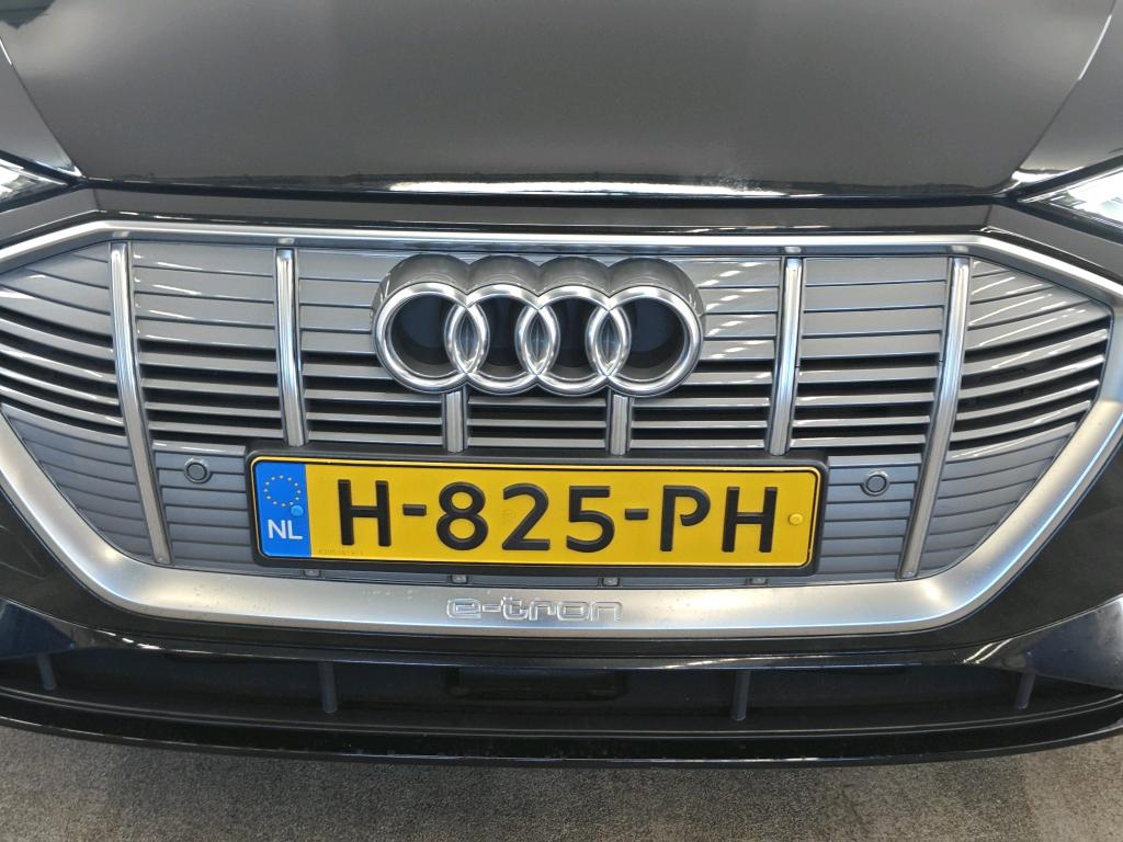 Foto 6 van Audi e-tron