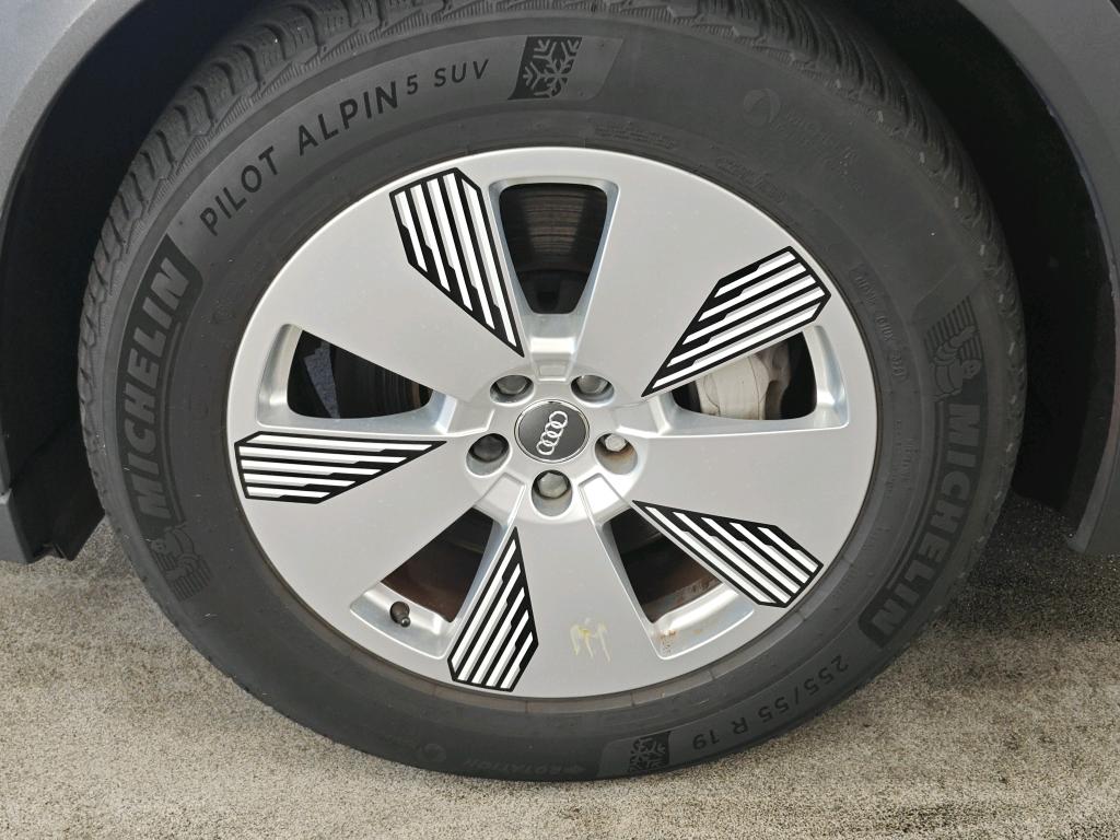 Foto 12 van Audi e-tron