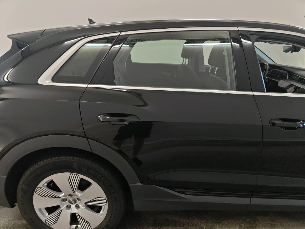Foto 18 van Audi e-tron