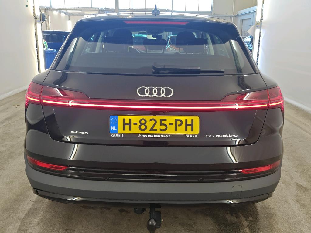 Foto 26 van Audi e-tron