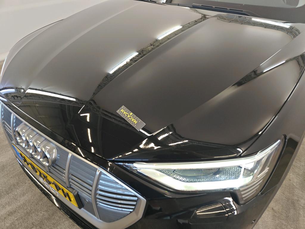 Foto 38 van Audi e-tron