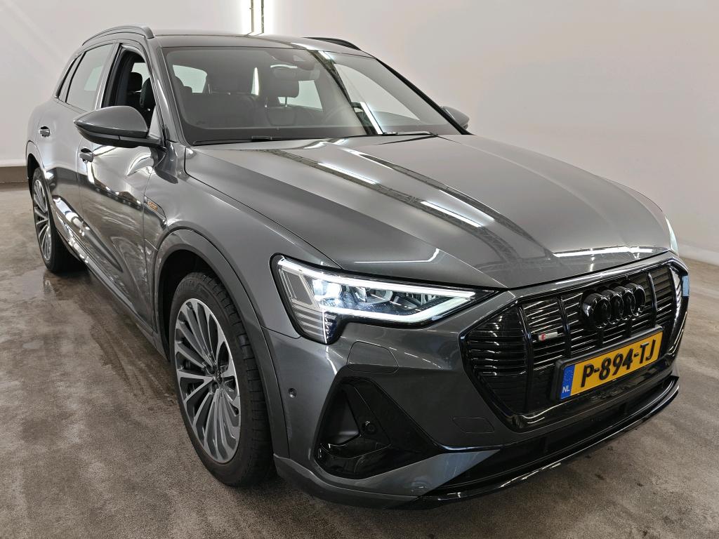 Foto 19 van Audi e-tron
