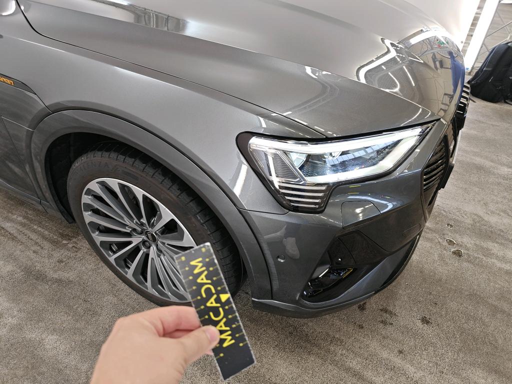 Foto 36 van Audi e-tron