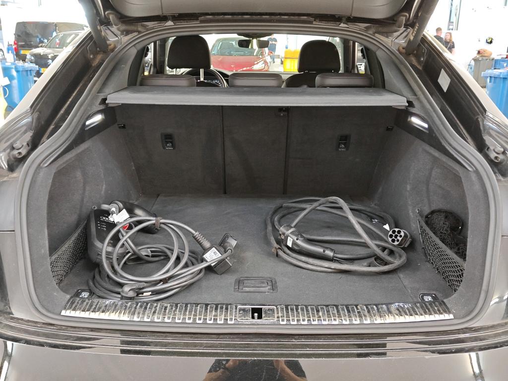Foto 17 van Audi e-tron sportback