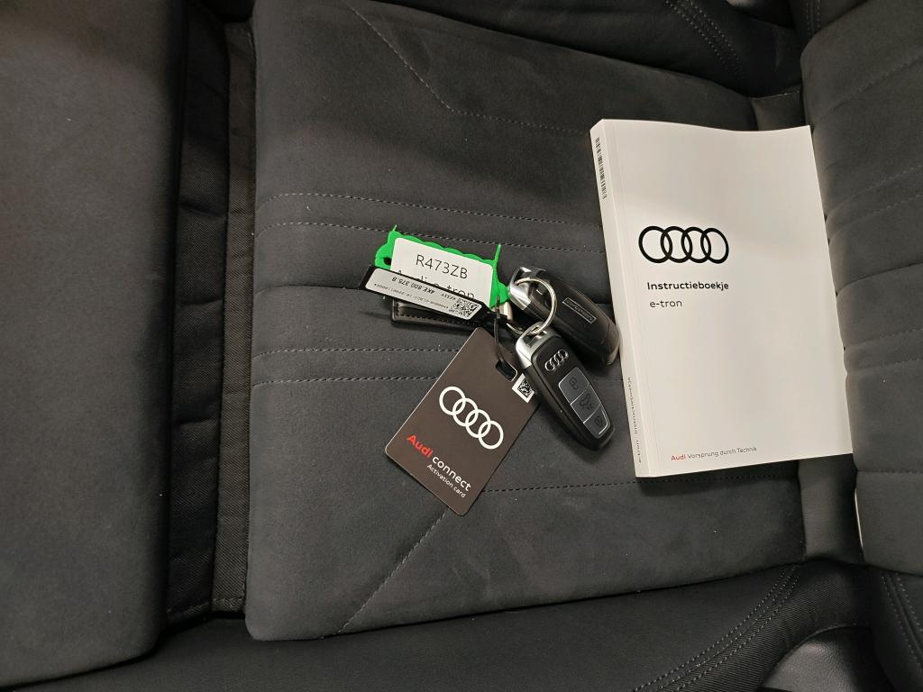 Foto 5 van Audi e-tron