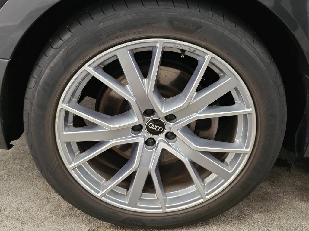 Foto 13 van Audi e-tron