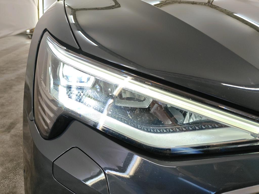 Foto 14 van Audi e-tron