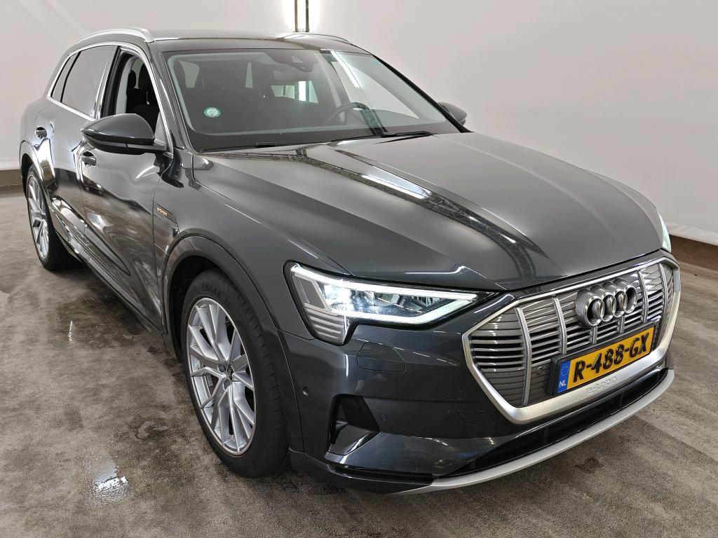 Foto 15 van Audi e-tron