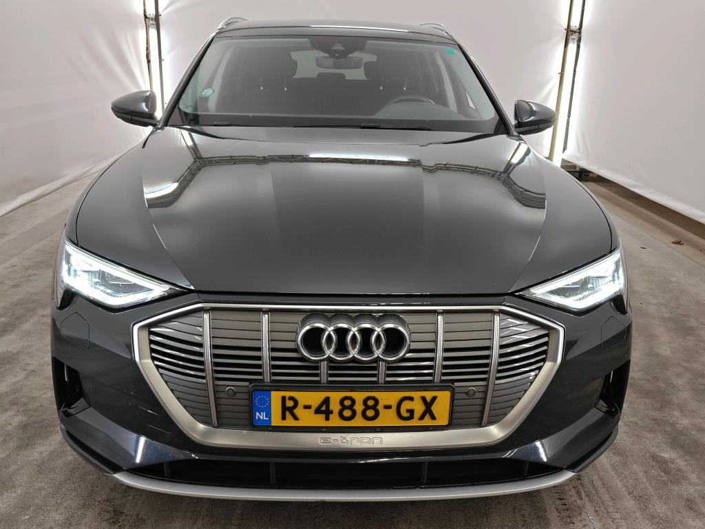 Foto 16 van Audi e-tron