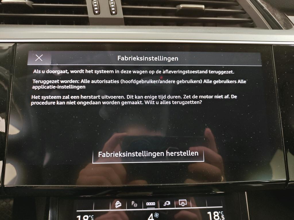 Foto 23 van Audi e-tron