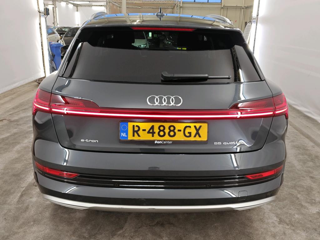 Foto 27 van Audi e-tron