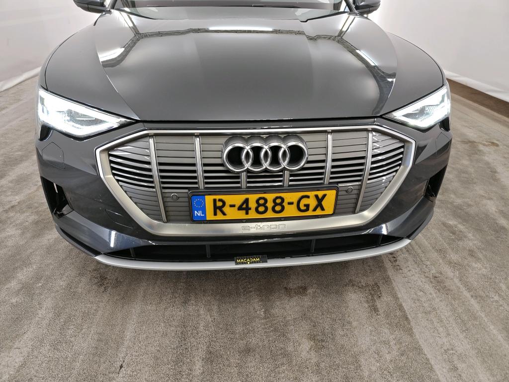 Foto 31 van Audi e-tron