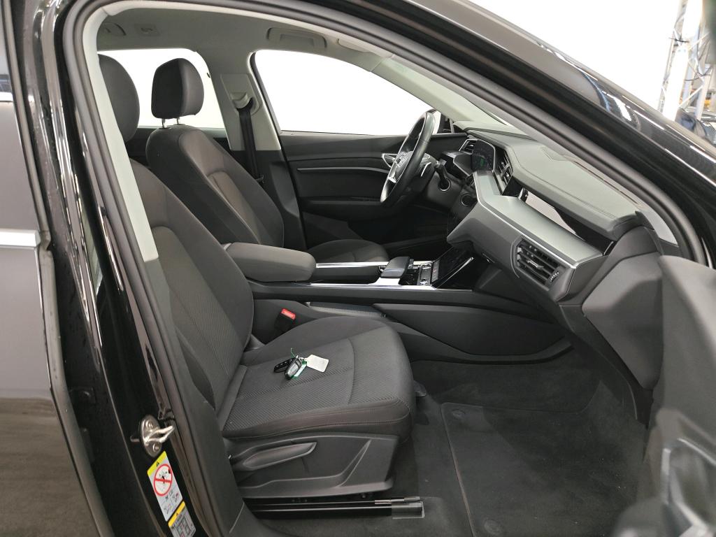 Foto 4 van Audi e-tron