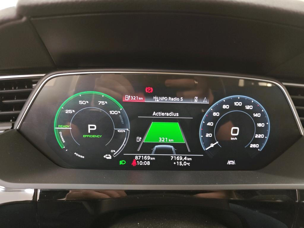 Foto 8 van Audi e-tron