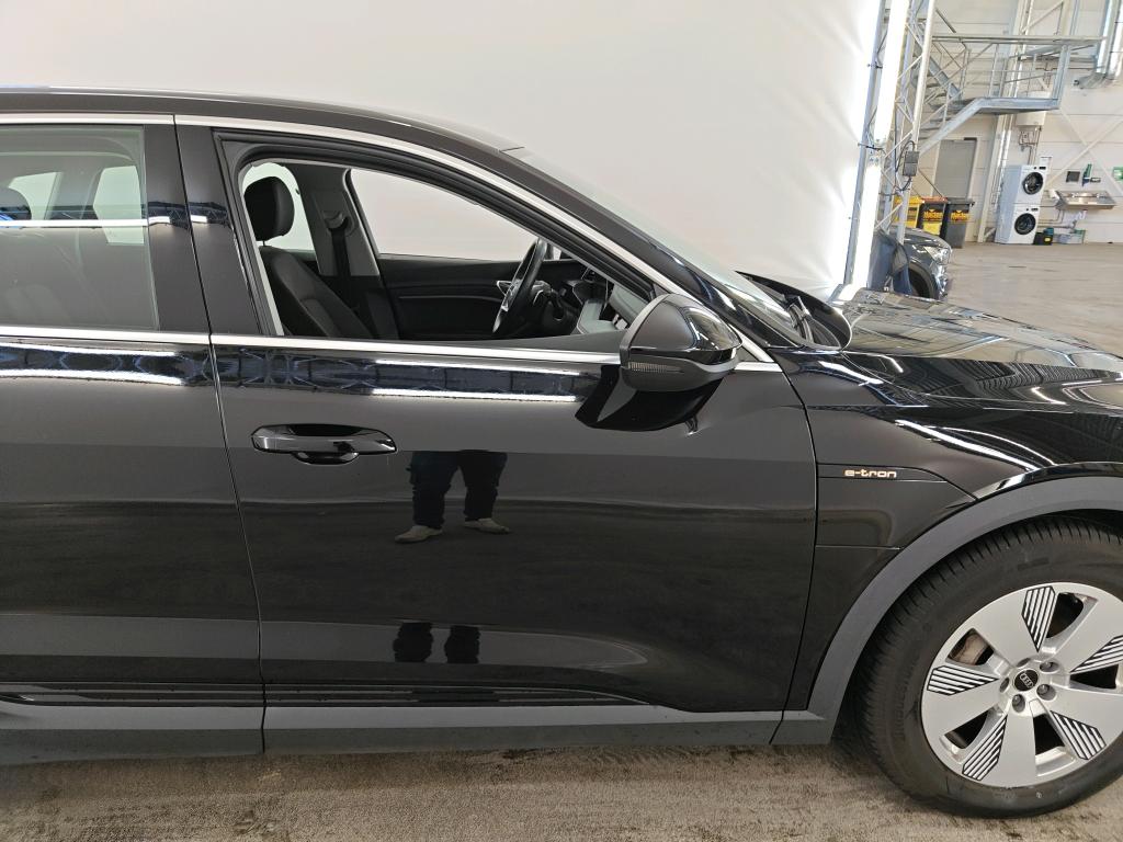 Foto 9 van Audi e-tron