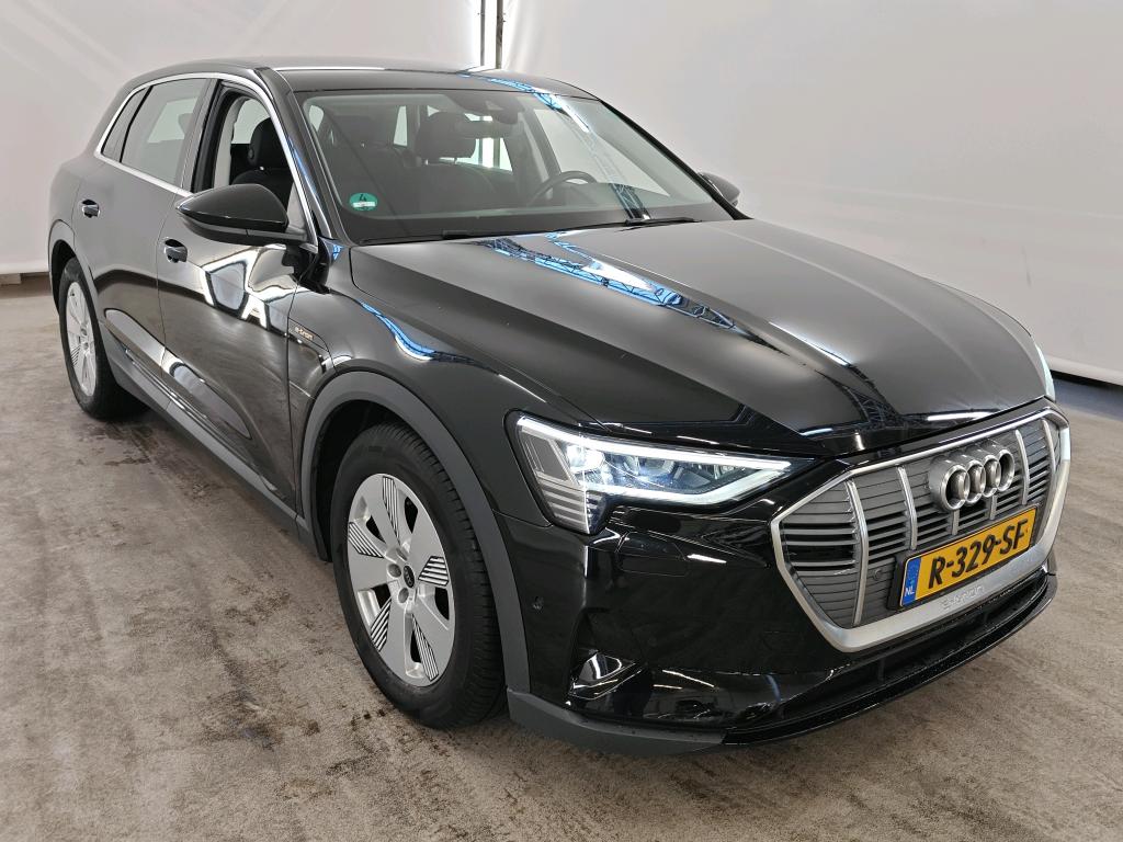 Foto 16 van Audi e-tron
