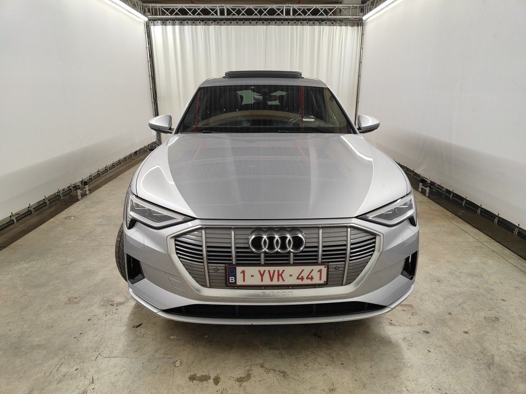 Audi e-tron Audi E-Tron 55 Quattro Advanced 5d