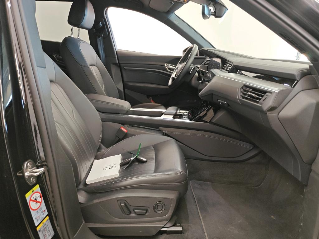 Foto 4 van Audi Q8
