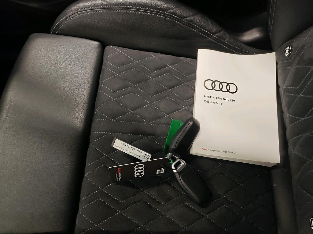 Foto 5 van Audi Q6 e-tron