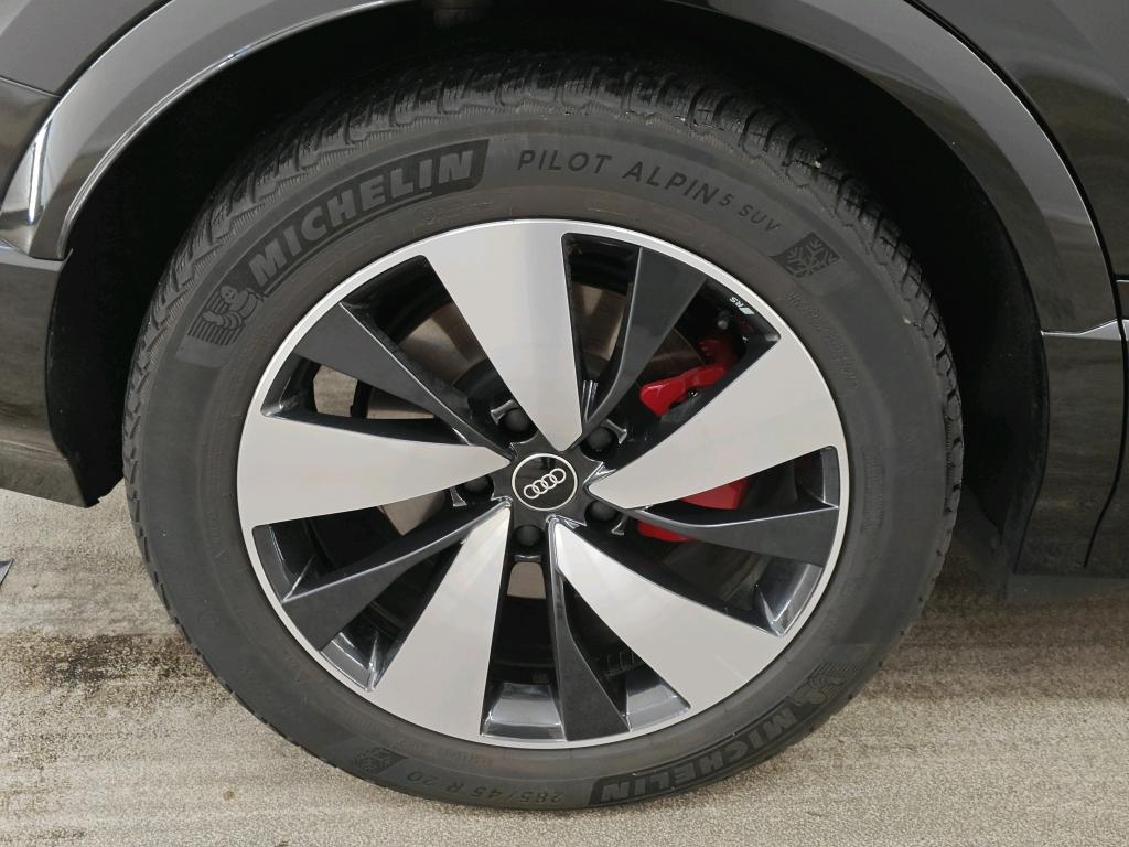 Foto 10 van Audi Q6 e-tron
