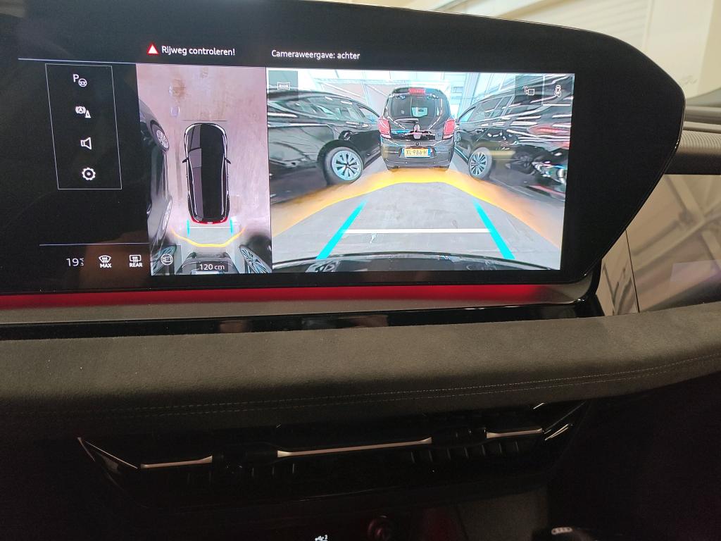 Foto 11 van Audi Q6 e-tron