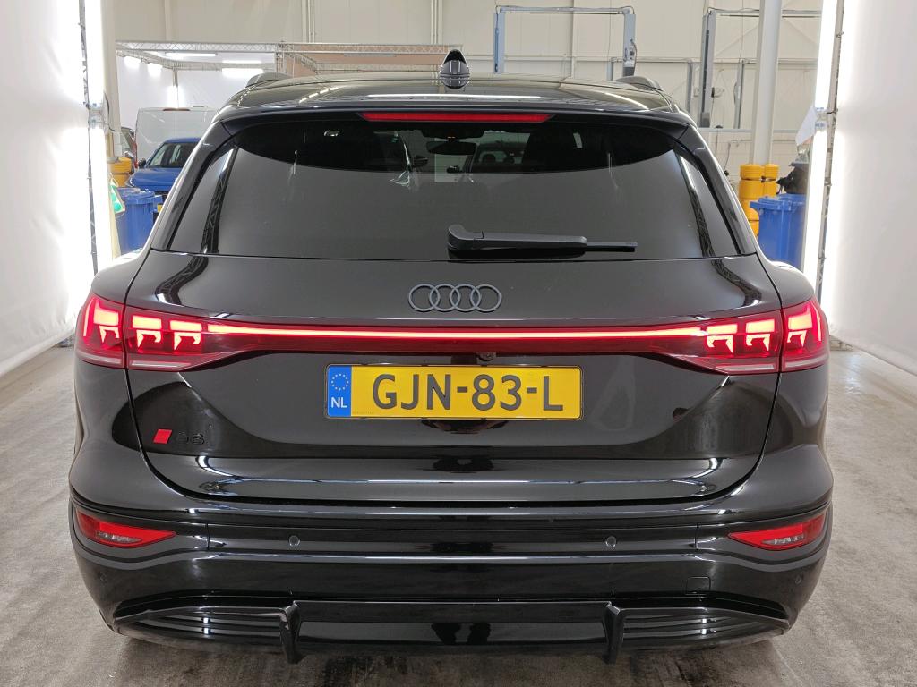 Foto 12 van Audi Q6 e-tron