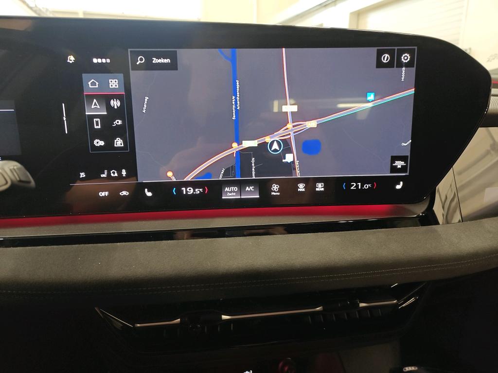 Foto 15 van Audi Q6 e-tron