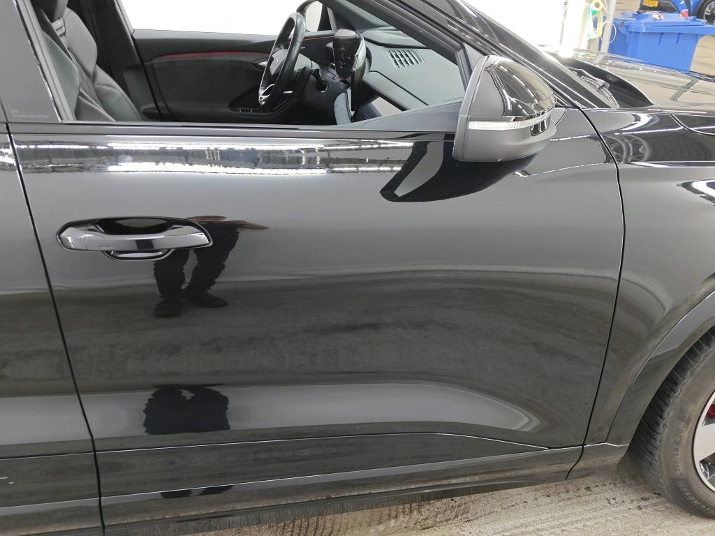 Foto 22 van Audi Q6 e-tron