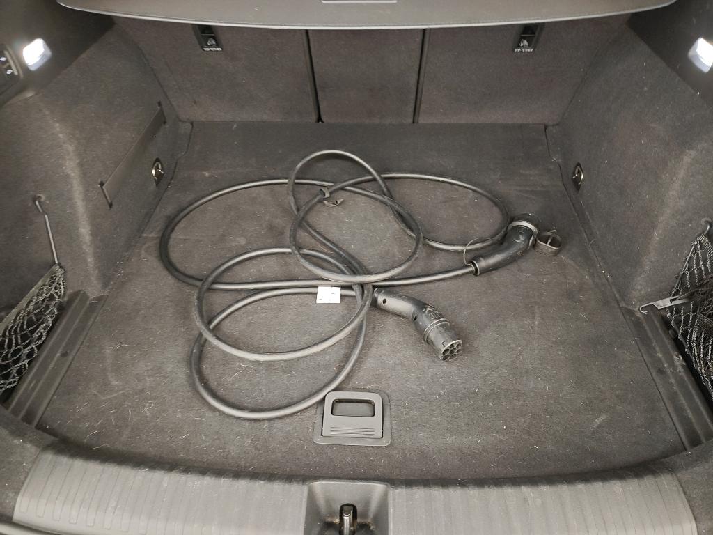 Foto 23 van Audi Q6 e-tron