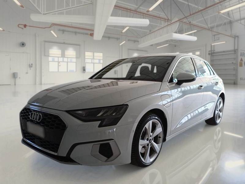 Audi A3 AUDI A3 / 2020 / 5P / BERLINA 40 TFSI E S TRONIC BUSINESS ADV. S.BACK