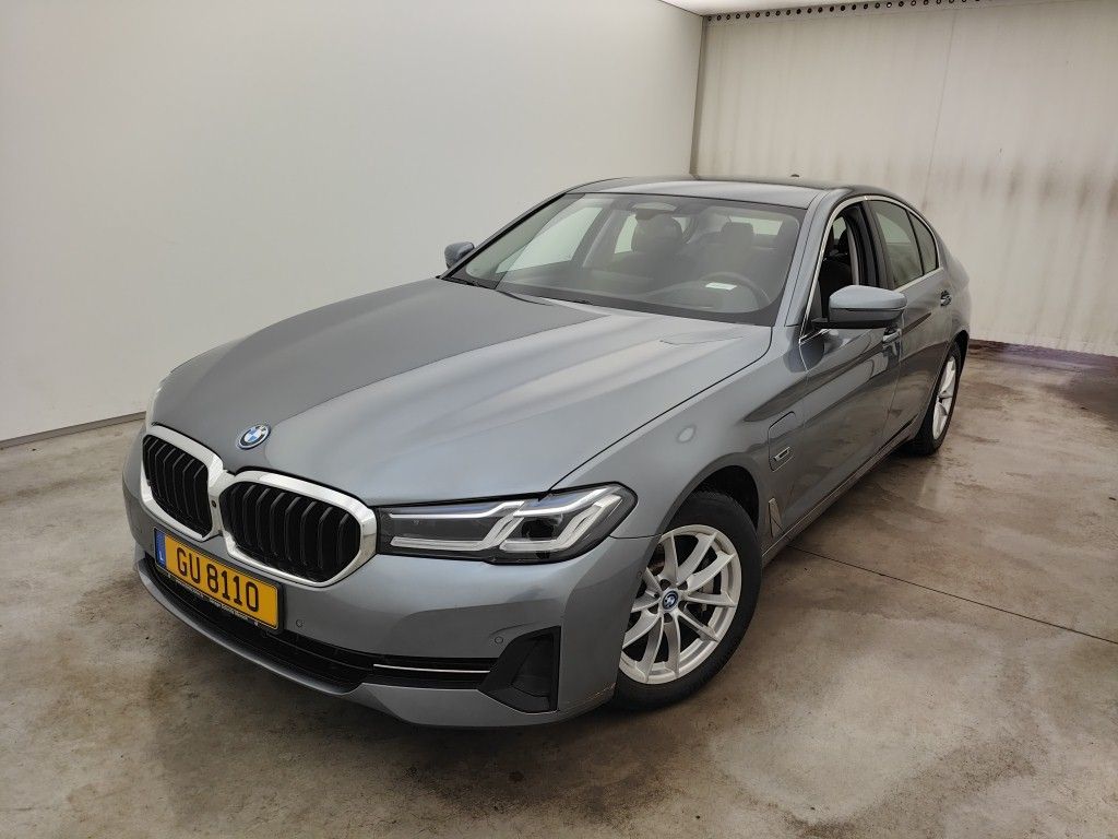 Thumbnail van BMW 5 - 2020 530eXA 184hp PHEV 4d