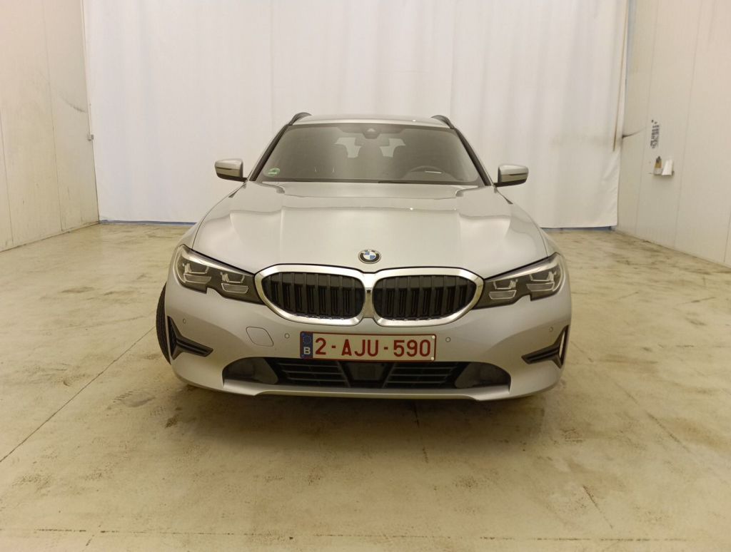 BMW SERIE 3  BMW 3 Reeks Touring 320dA (140 kW) 5d