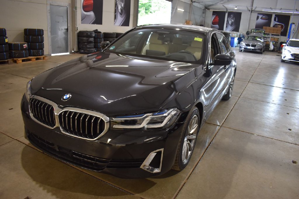 BMW Serie 5 Baureihe 5 Lim. 530 d xDrive Luxury Line 3.0 210KW AT8 E6d